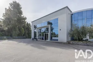 Negozio / locale commerciale in Camerata Picena