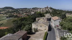 Casa/Villa in Offagna