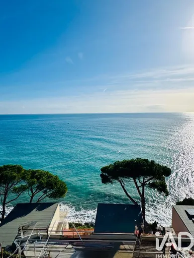 Apartment in Arenzano