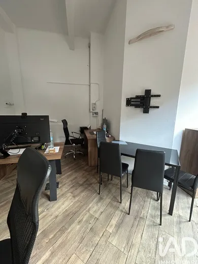 Shop/Premises commercial in Genova