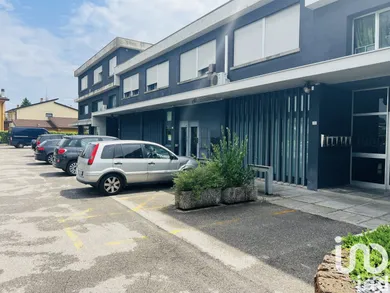 Negozio / locale commerciale in Rubano
