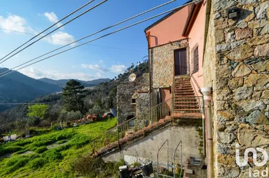Townhouse in Vezzi Portio