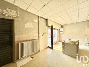 Shop/Premises commercial in Porto Sant'Elpidio