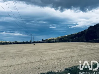 Farm land in Controguerra