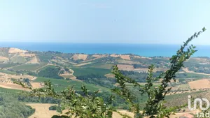 Appartamento 6 locali e più in Città Sant'Angelo