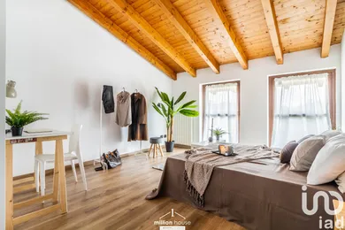 Traditional house in Comabbio