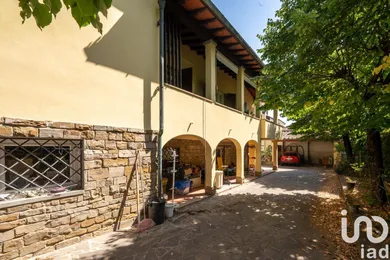House in Campi Bisenzio