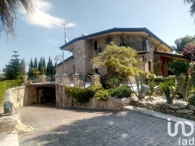 Villetta a schiera in Campomarino