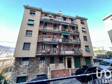 Apartment in Genova