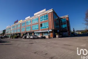 Shop/Premises commercial in Sant'Ambrogio di Valpolicella