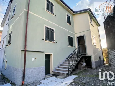House in Ne