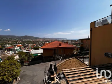 Apartment in Borghetto Santo Spirito