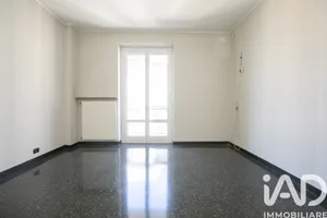 Apartment in Genova