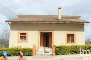 Townhouse in Loro Piceno