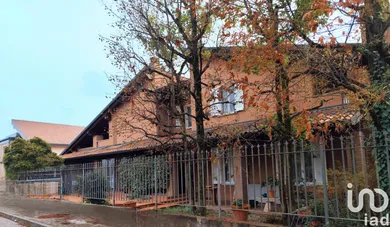 Farm in San Genesio ed Uniti