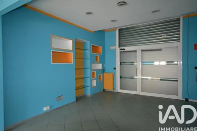 Shop/Premises commercial in Molare