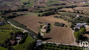 Villetta a schiera in Montecosaro