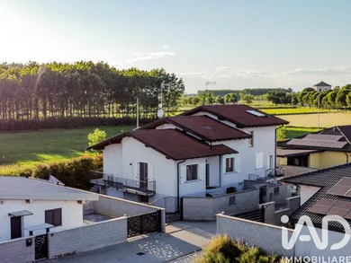 Villetta a schiera in Gravellona Lomellina