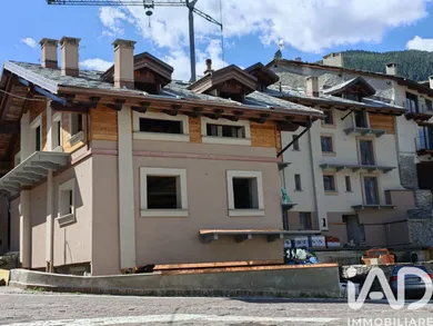 Appartamento 6 locali e più in Oulx