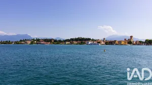 Land in Sirmione