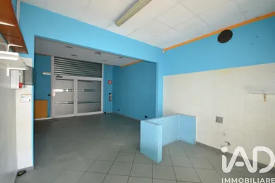Shop/Premises commercial in Molare