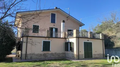 Townhouse in Teramo