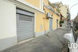Negozio / locale commerciale in Roma