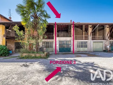 Posto auto in Rovello Porro