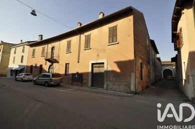 Building in Medole