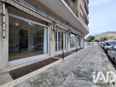Shop/Premises commercial in Palermo