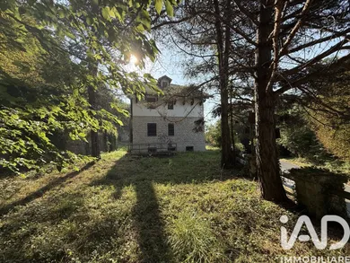 Edificio in Pornassio