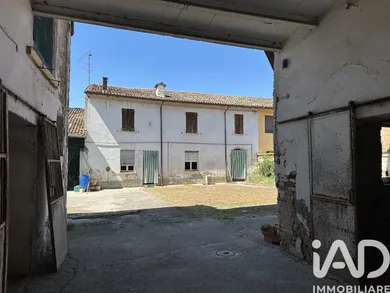 Rustico in Acquanegra sul Chiese