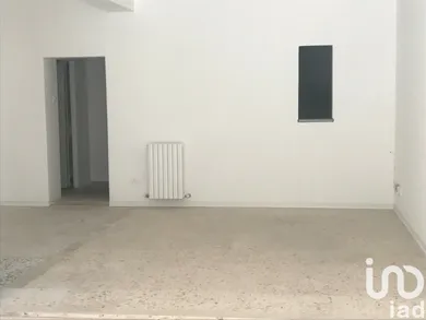 Shop/Premises commercial in Fermo