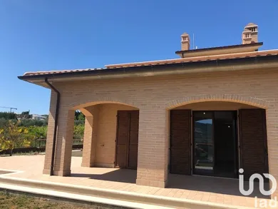 House in Monteprandone