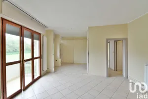 Apartment in Besana in Brianza