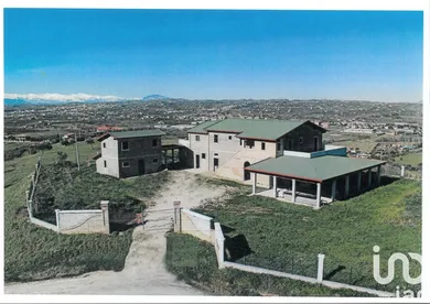 Building in Tortoreto