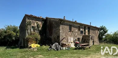 Park home in Sarteano