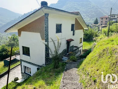House in Bargagli