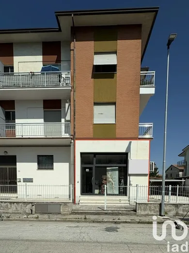 Negozio / locale commerciale in Civitanova Marche