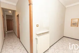 Appartamento 5 locali in Genova