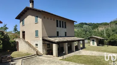 Villetta a schiera in Carassai