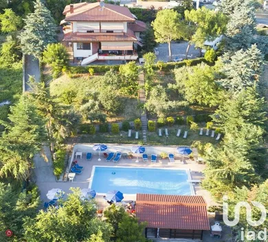 Townhouse in Notaresco