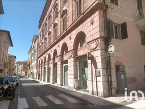 Negozio / locale commerciale in Ancona