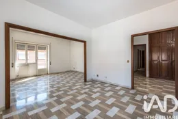 Appartamento 5 locali in Roma