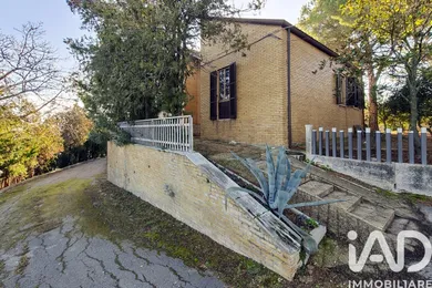 Villetta a schiera in Montegranaro