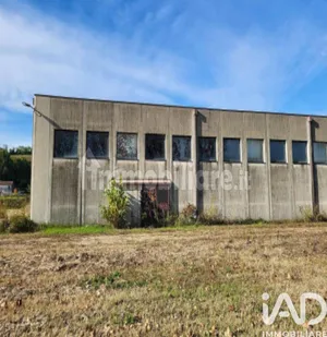 Negozio / locale commerciale in Barbarano Vicentino