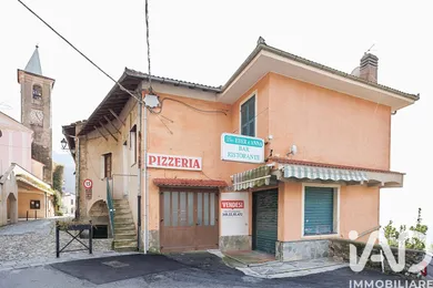 Edifici d'apartaments in Castelvecchio di Rocca Barbena