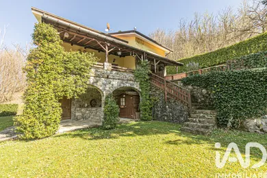 Rifugio in Varese Ligure