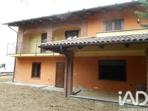 Villetta a schiera in Cavour