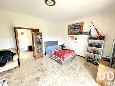 House in Città Sant'Angelo